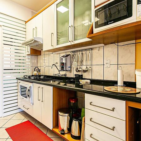 Apto Com Sacada E Churrasq 260M Praia Brava Coi302 Florianópolis Exteriör bild