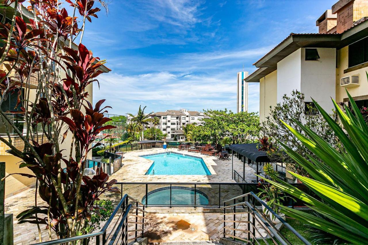 Apto Com Sacada E Churrasq 260M Praia Brava Coi302 Florianópolis Exteriör bild